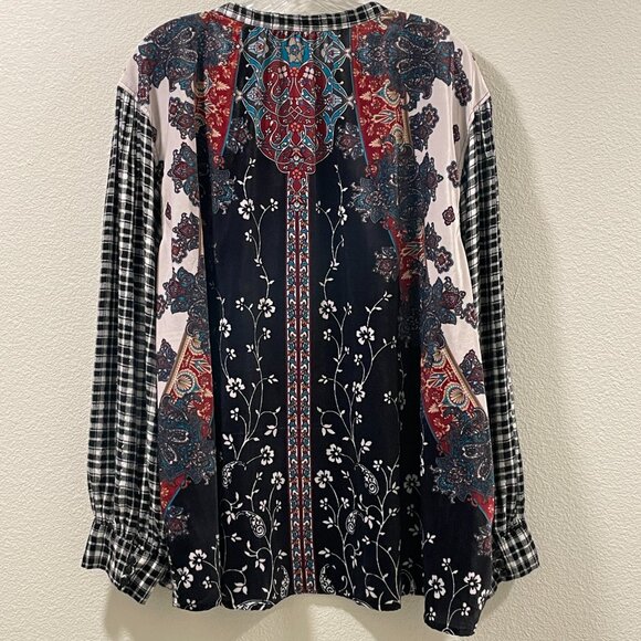 (NEW) TOLANI Flannel & Velvet BOHO Button Down Blouse, Black/White/Multi - 3 X - Picture 3 of 16